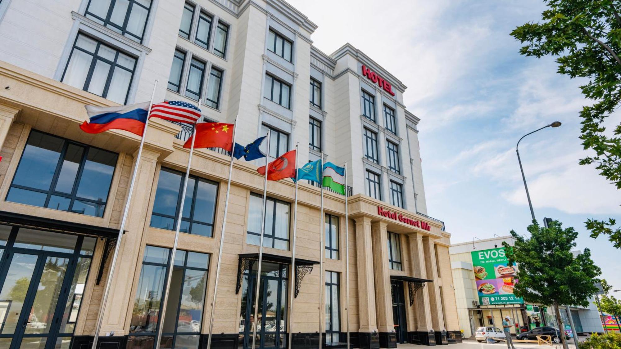 Garnet Mir Hotel Tasjkent Buitenkant foto